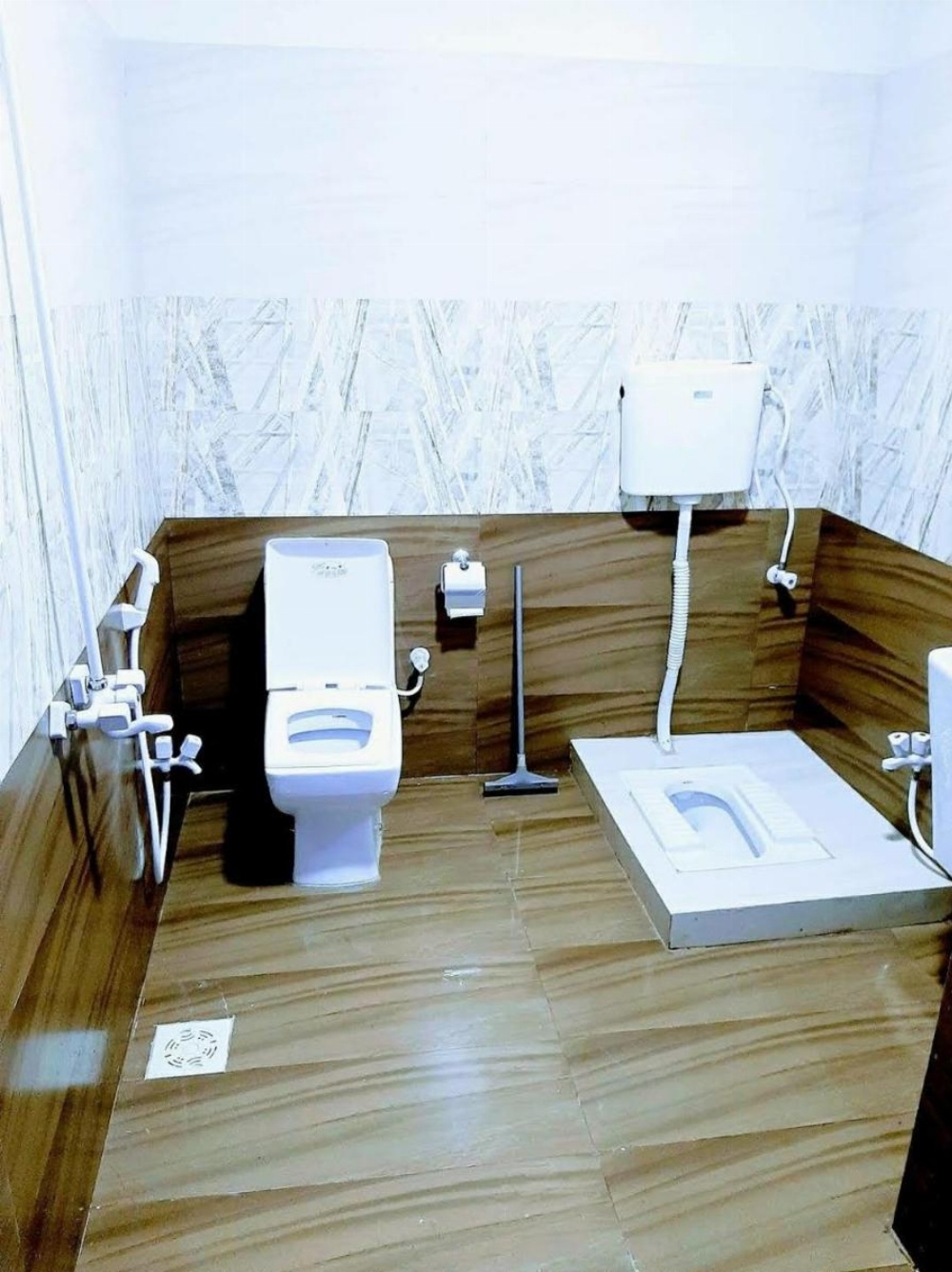 Room image 5