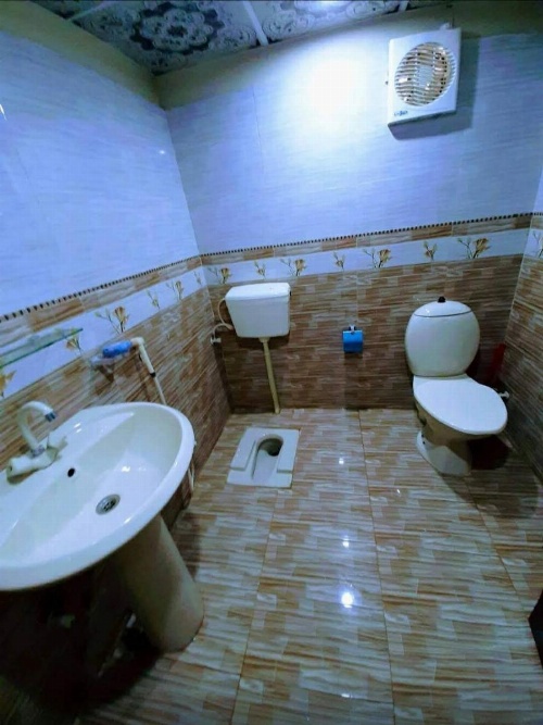 Galaxy Inn Guest House image 24