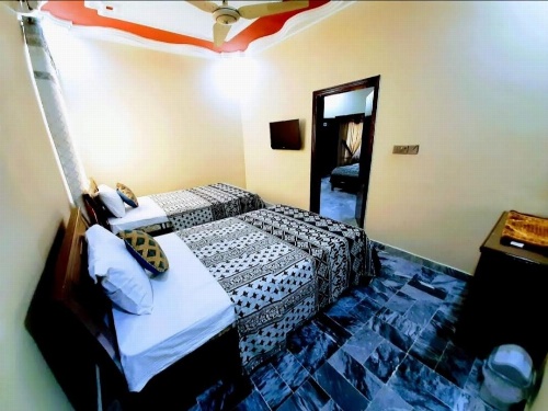 Galaxy Inn Guest House image 30